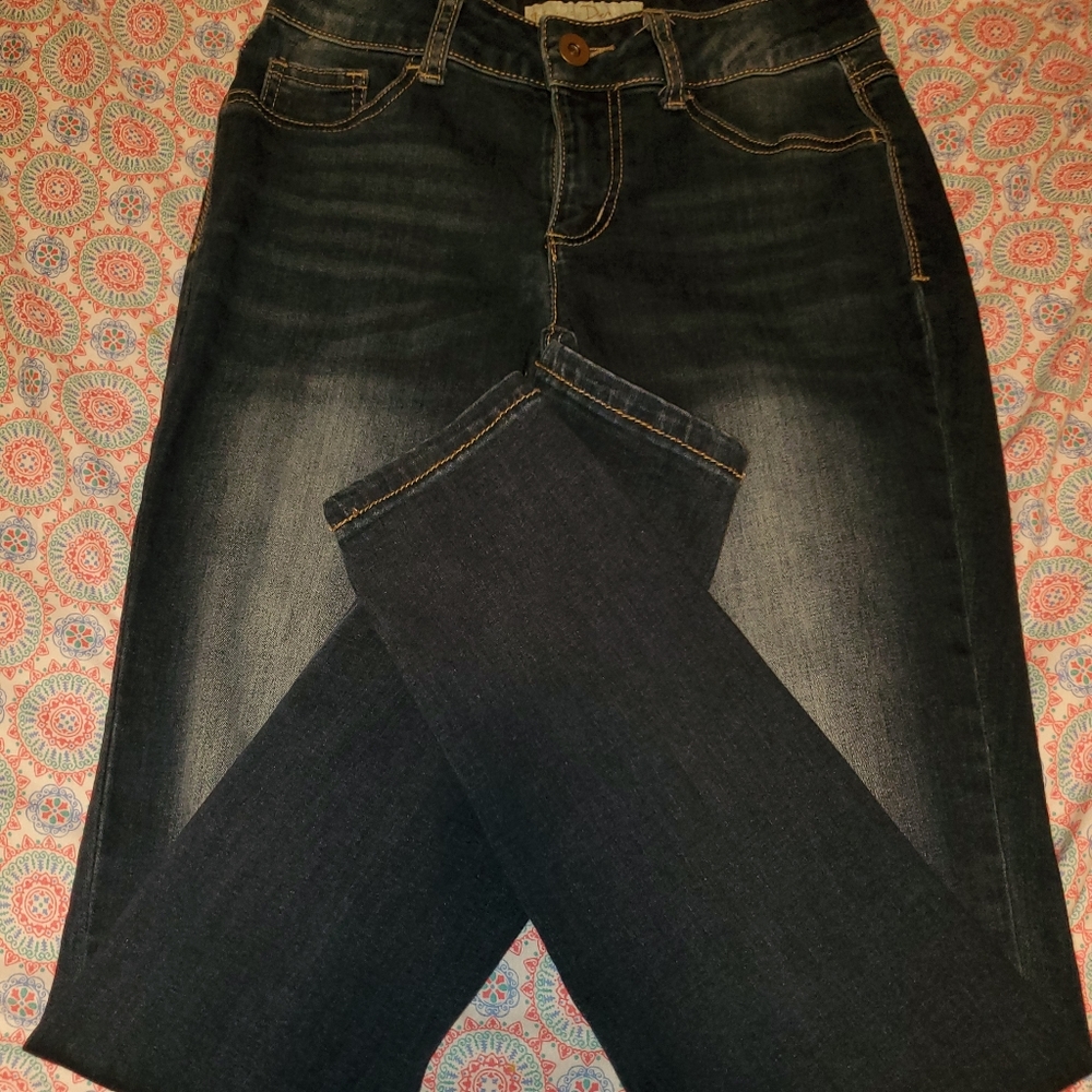 Contemporary jeans
